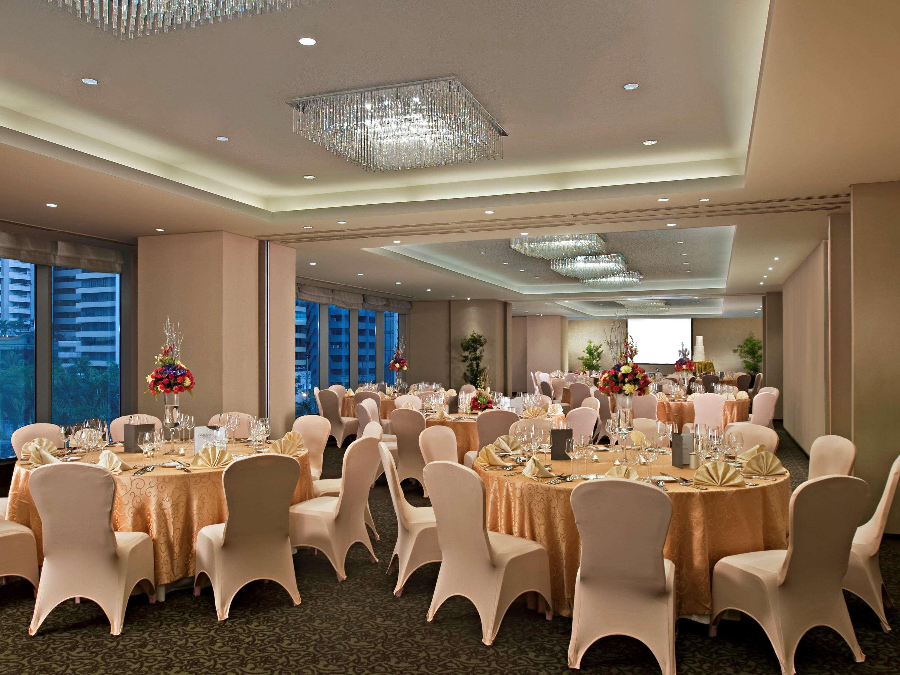 Joy Nostalg Hotel And Suites Manila Managed By The Ascott Limited Pasig City Exterior photo
